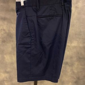 Men’s  Banana Republic 9” shorts